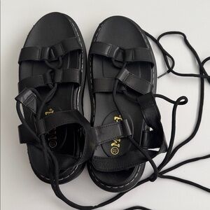 Mudd Black Lace-Up Sandals platform